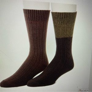 NWT  Cuddl Duds 2 Pack of Plushfill Socks Men’s Shoe Size 8 - 12